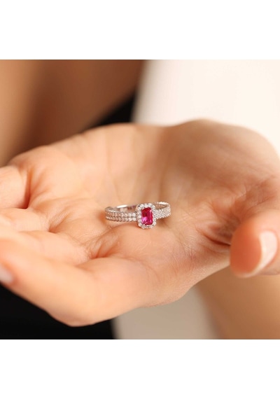 Sembolgold Beyaz Altın Baget Yüzük Ruby T12557 Renkli