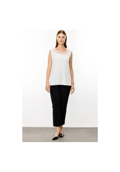 On Fashion Yakası Tül Sıfır Yaka Kadın Bluz 25y.on.blz.51311.01 Ekru