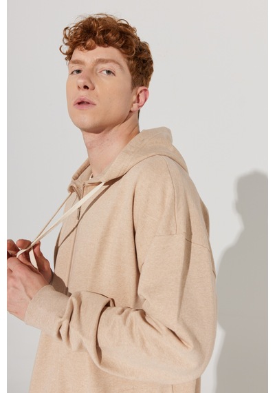 AC&Co / Altınyıldız Classics Erkek Sütlü Kahve Oversize Fit Bol Kesim Kapüşonlu Yaka %100 Pamuk Fermuarlı Sweatshirt Kahverengi AC&Co / Altınyıldız Classics Erkek Sütlü Kahve Oversize Fit Bol Kesim Kapüşonlu Yaka %100 Pamuk Fermuarlı Sweatshirt Kahverengi