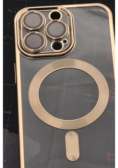 Apple Uyumlu iPhone 13 Pro Magsafe Özellikli Altın Sarı Gold Renkli Kenarlı Lazerli Şeffaf Kılıf Lens Korumalı