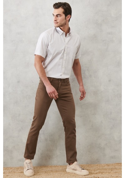 AC&Co / Altınyıldız Classics Erkek Vızon 360 Derece Her Yöne Esneyen Slim Fit Dar Kesim Pamuklu Rahat Pantolon Vızon Vizon