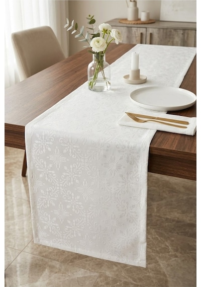 Ranır Runner Şık Sofra Dekoru Dekoratif Lüks Gürünüm Kare Runner 40x160 Cm Beyaz