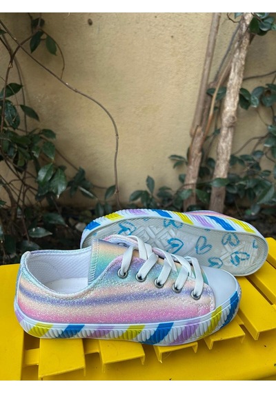 Scarpe Magiche Gökkuşağı Tabanlı Kız Çocuk Sneaker Parlak Kumaş, Günlük Kullanım Çok Renkli Scarpe Magiche Gökkuşağı Tabanlı Kız Çocuk Sneaker Parlak Kumaş, Günlük Kullanım Çok Renkli