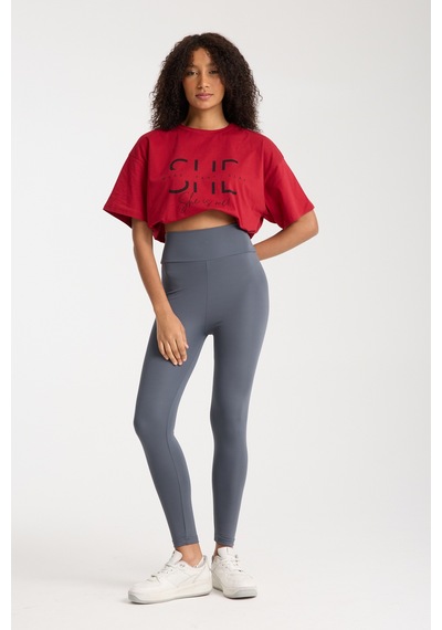 Kırmızı She Yazılı T-shirt Kırmızı