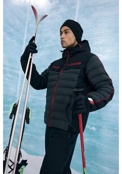 Defacto Su İtici Regular Fit Kapüşonlu Fermuarlı Rüzgar Geçirmez Kayak Montu F5352ax25wnbk81 Siyah-bk81