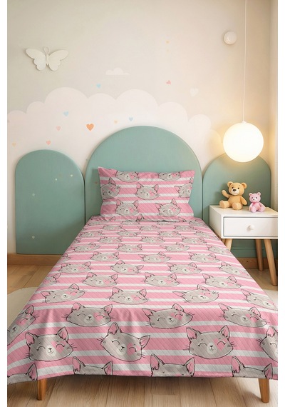 Evimde Bambaşka Pembe Kedi Kız Çocuk Pike Takımı - Çizgili Gri Bebek Odası Mevsimlik Yatak Örtüsü - 160x220 CM Evimde Bambaşka Pembe Kedi Kız Çocuk Pike Takımı - Çizgili Gri Bebek Odası Mevsimlik Yatak Örtüsü - 160x220 CM
