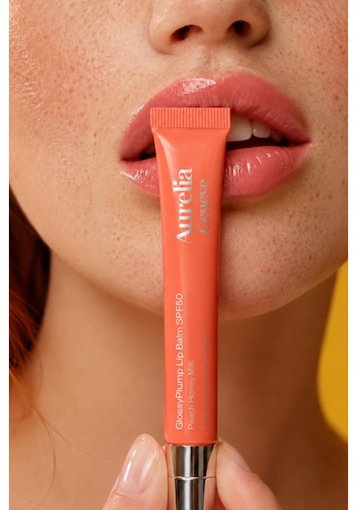 Shine & Protect Duo - Güneşten Koruyucu & Dolgunlaştırıcı, Nemlendirici Etkili İkili Lip Balm Seti Bej & Şeftalimsi Pembe