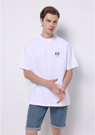 Colin's Colins Comfort Fit Yuvarlak Yaka Düz Erkek Beyaz Kısa Kol Tişört Cl1077191 Q1.v1 Ofw Beyaz Colin's Colins Comfort Fit Yuvarlak Yaka Düz Erkek Beyaz Kısa Kol Tişört Cl1077191 Q1.v1 Ofw Beyaz