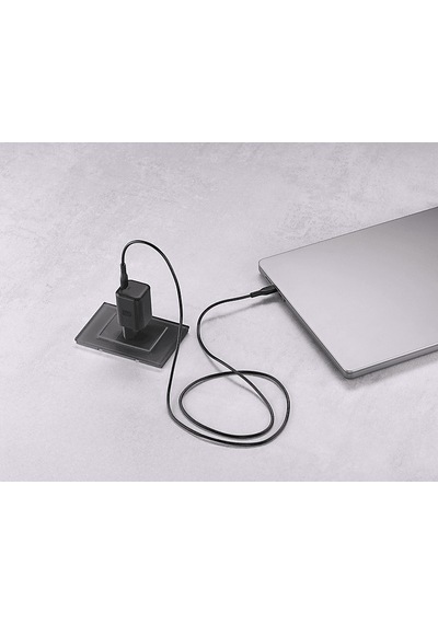 Cellularlıne 100w Laptop Şarj Kiti Siyah