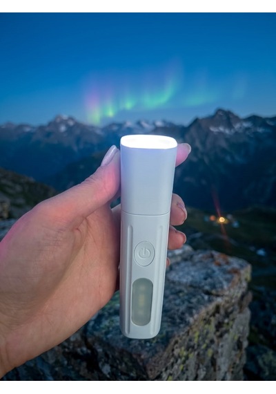 Şarjlı Led El Feneri - Usb Type-c Şarjlı, Zoom Özellikli, 4 Işık Modlu Taşınabilir Mini Fener Açık Mavi