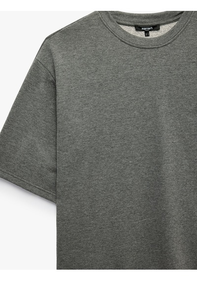 Koton Etiket Detaylı Üç İplik Rahat Kalıp Bisiklet Yaka Kısa Kollu Sweatshirt Gri 7wam70209mk Koton Etiket Detaylı Üç İplik Rahat Kalıp Bisiklet Yaka Kısa Kollu Sweatshirt Gri 7wam70209mk