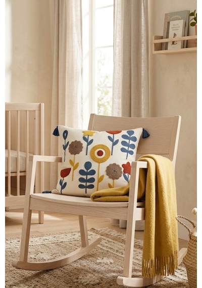 Modern Bahçe Renkli Çiçek Motifli Punch Nakışlı Püsküllü Pamuk Kırlent Kılıfı 42x42 Cm Mavi