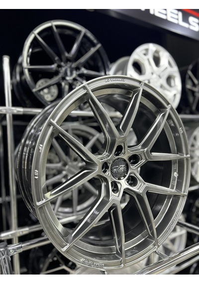 19'' 5x112 Oz Racıng Hlt Estrema Hyper Black Jant Modeli