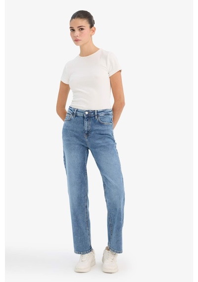 Defacto Comfort Straıght Normal Bel Bilek Boy Jean Yıkamalı Pantolon F9726AX25WN