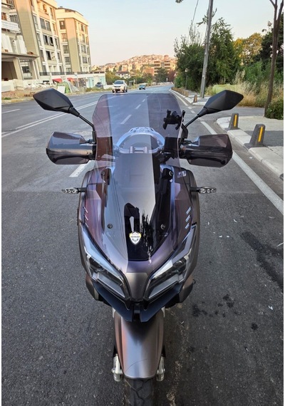 Motocam Rks Reale 125 Ön Cam 2023-2026 Model 55cm Füme Renkli 4mm Kısa Spor Cam