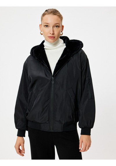 Koton Oversize Bomber Şişme Mont Kapüşonlu İçi Kürklü Fermuarlı Siyah 5wak20111ew Siyah