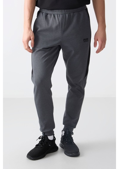 Tommy Life Koyu Gri Yüzeyi Dokulu Standart Fit Nakışlı Erkek Eşofman Alt - 82126 Koyu Gri