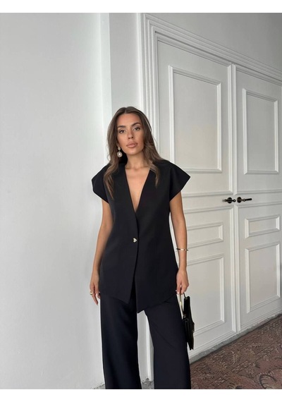 Yelekli Pantolonlu Düğmeli Alt Üst Takım Siyah
