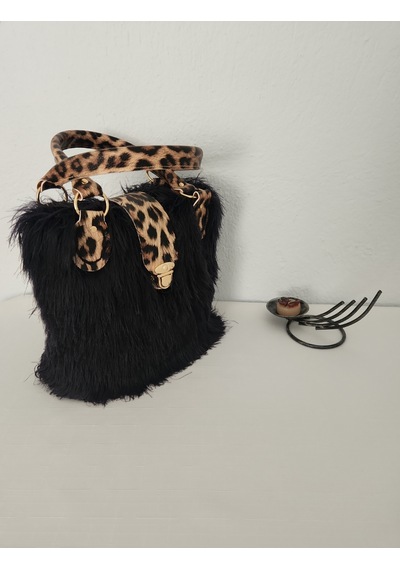 Fikriharika Design Leopar Detaylı, Siyah Tüylü, Kadın El Çantası Siyah