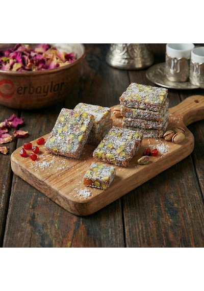 Erbaylar Antep Fıstıklı Cezerye - 1 Kg