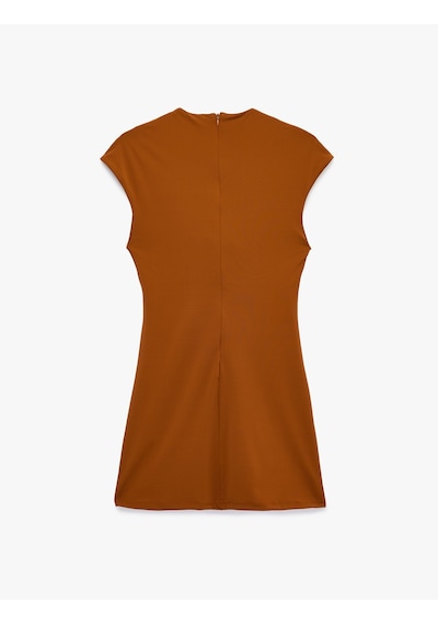 Koton Slim Fit Kısa Kollu Metal Aksesuarlı Degaje Yaka Bodycon Mini Abiye Elbise Kahverengi 7wak80022fk Kahve Koton Slim Fit Kısa Kollu Metal Aksesuarlı Degaje Yaka Bodycon Mini Abiye Elbise Kahverengi 7wak80022fk Kahve