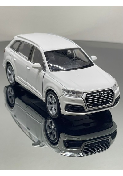 1.36 Ölçek Audi Q7 Metal Oyuncak Araba - Beyaz
