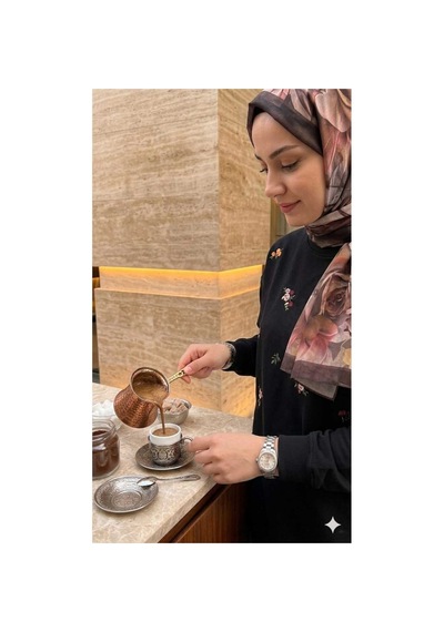Butik Nakış İşlemeli Tesettür Sweatshirt Siyah Tesettür Sweatshirt Siyah Tesettür Sweatshirt Butik Nakış İşlemeli Tesettür Sweatshirt Siyah Tesettür Sweatshirt Siyah Tesettür Sweatshirt