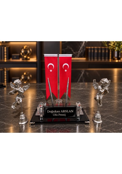 Kişiye Özel Çift Kalemli Kristal Masa İsimliği Türk Bayraklı Melek Figürlü 4 Parça Siyah