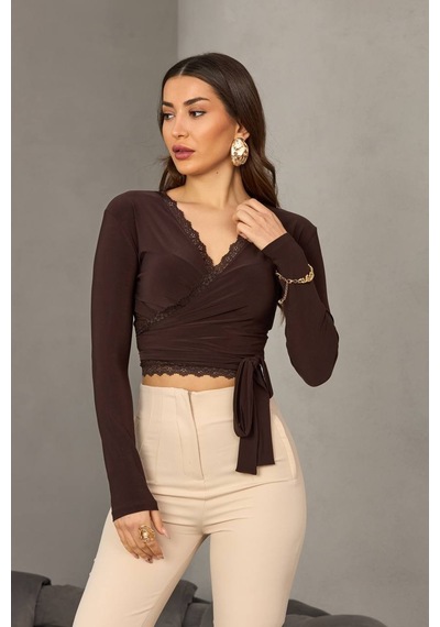 Kadın Dantel Detaylı Kruvaze Bağlamalı Crop Bluz Kahve