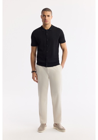 Avva Erkek Siyah Polo Yaka Düğmeli Fitilli Rayon Triko Regular Fit T-shirt A51y5001
