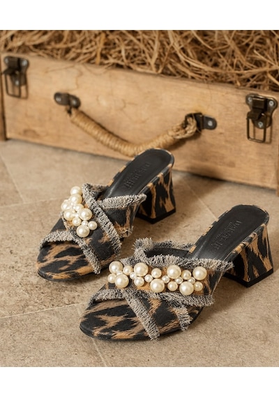 Dabab Shoes Anka Kadın Hasır Dokulu İncili Kalın Topuk Leopar Terlik Sandalet