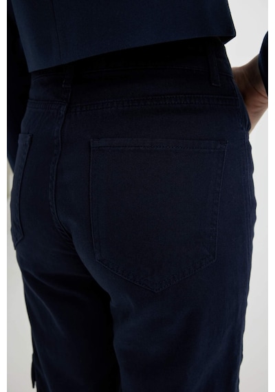 DeFacto Coool Straight Fit Gabardin Pantolon Kargo Cepli Yüksek Bel B0458AX23AUNV28 Lacivert