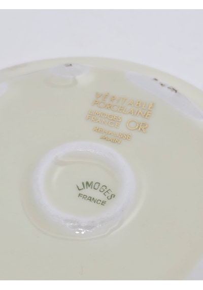 Veritable Limoges Aşıklar Figürlü Porselen Kapaklı Kutu