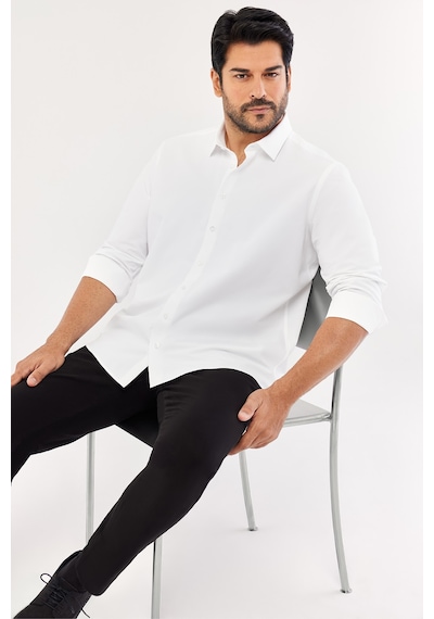 AC&Co / Altınyıldız Classics Ütülemesi Kolay Slim Fit Dar Kesim Klasik Yaka Pamuklu Erkek Gömlek Beyaz