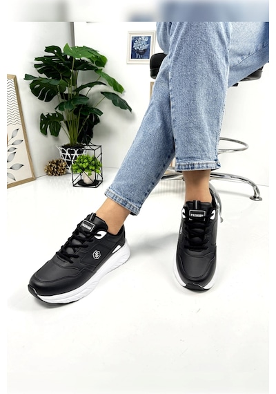 Günlük Kadın Sneaker Bağcıklı Oval Burunlu Kalın Desenli Taban Rahat Hafif Spor Ayakkabı 2110 Siyah - Beyaz Günlük Kadın Sneaker Bağcıklı Oval Burunlu Kalın Desenli Taban Rahat Hafif Spor Ayakkabı 2110 Siyah - Beyaz