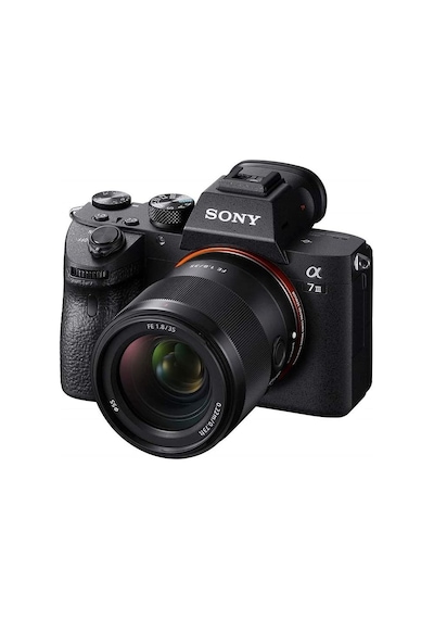 Sony SEL35F18F FE 35 MM F/1.8 Lens (Distribütör Garantili)