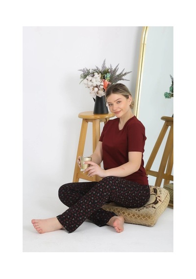 İkikareshop Kadın Kısa Kol Pamuk Penye Pijama Takım Bordo Çok Renkli İkikareshop Kadın Kısa Kol Pamuk Penye Pijama Takım Bordo Çok Renkli