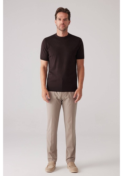Erkek Kahverengi Slim Fit Bisiklet Yaka Yazlık Triko Tişört