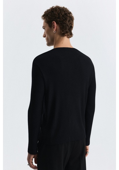 Antioch Fitilli Düğme Kapama T-shirt Siyah