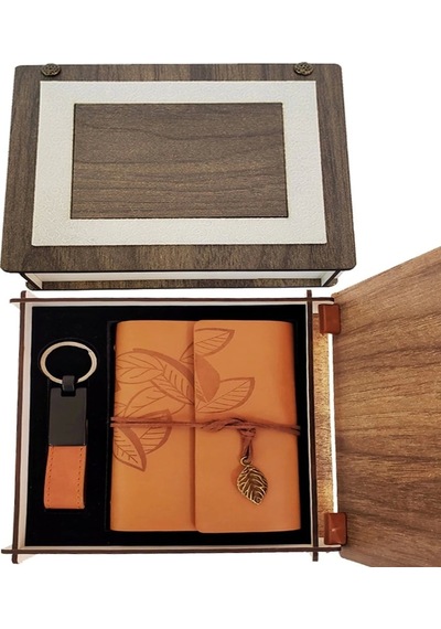 Özel Ahşap Kutulu Taba Deri Defter Ve Anahtarlık Set Çok Renkli