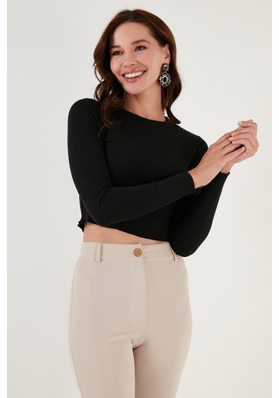 Lela Dar Kesim Bürümcük Kumaş Fitilli Crop Bayan Bluz 5865416 Siyah Lela Dar Kesim Bürümcük Kumaş Fitilli Crop Bayan Bluz 5865416 Siyah