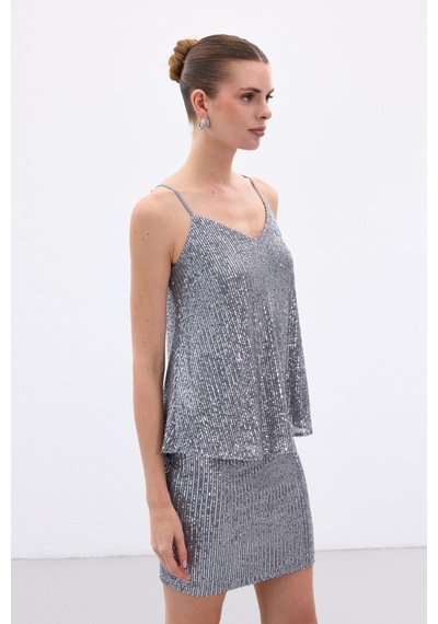 Sateen Payet Detaylı Askılı Bluz - Gri-136645 Gri Sateen Payet Detaylı Askılı Bluz - Gri-136645 Gri