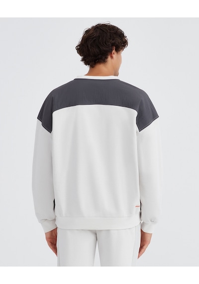 Skechers M Lw Fleece Crew Neck Sweatshirt Erkek Light Gray Sweatshirt S232277-032 Gri