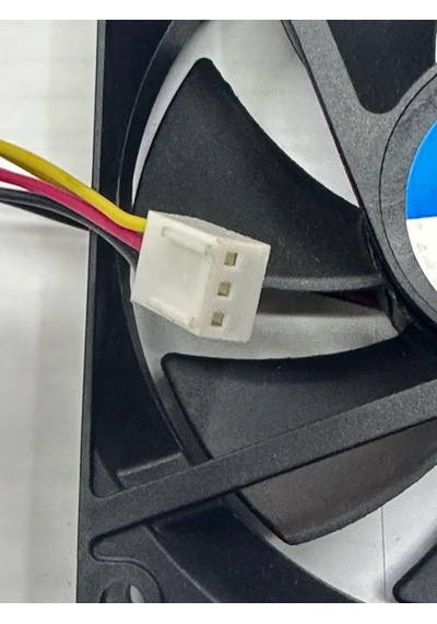 12 volt 9 cm 3 pinli fan 9x9x2.5 cm 3 pin kasa fanı 9 cm 3 pin fan