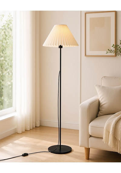 Siyah Metal Ayaklı Lambader Pileli Kırma Krem Başlıklı Salon Yatak Odası Köşe Aydınlatma 150 Cm Lam01