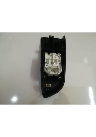 Kıa Bongo Ön Sol Cam Düğmesi Çiftli 04 93570 4e000