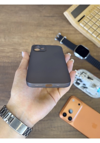 İphone 12 Uyumlu Süper İnce Mat Ultra Thin Silikon Kılıf Buzlu Siyah