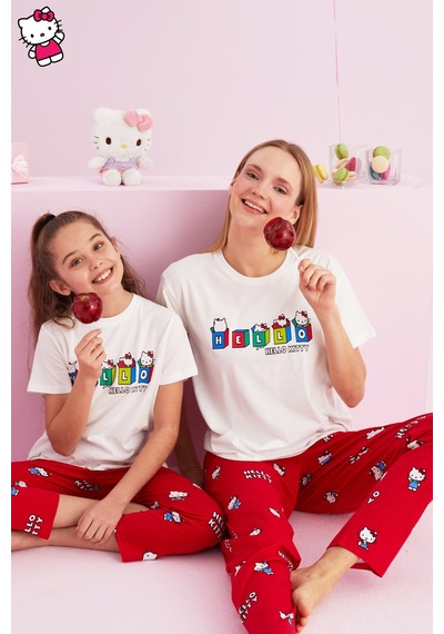 Siyah İnci Lisanslı %100 Pamuk Çok Renkli Bisklet Yaka Pijama Takım Beyaz