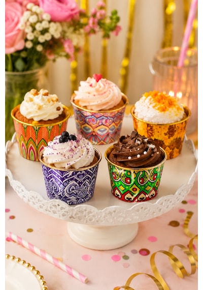 Cupcake Kapsülü 24'lü Mandala Desenli Gold Varaklı Asetat Kutulu Kek Ve Muffin Pişirme Kapsülü