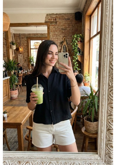 Lela Regular Fit Göğüs Cepli Kısa Kollu Bayan Gömlek 6779324 Siyah